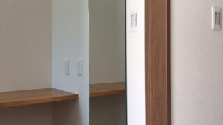 姿見用鏡取り付け